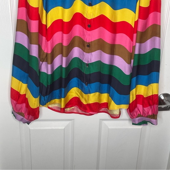 Boden Blouson Sleeve Blouse in Multicolor Rainbow Wave Colorful Loud Pride 2 - Picture 7 of 15